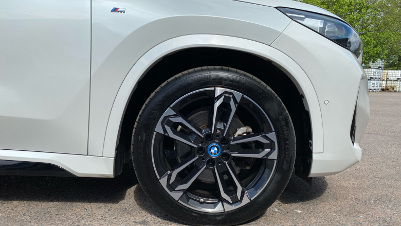 BMW iX1 230kW xDrive30 M Sport 65kWh 5dr Auto Electric Estate